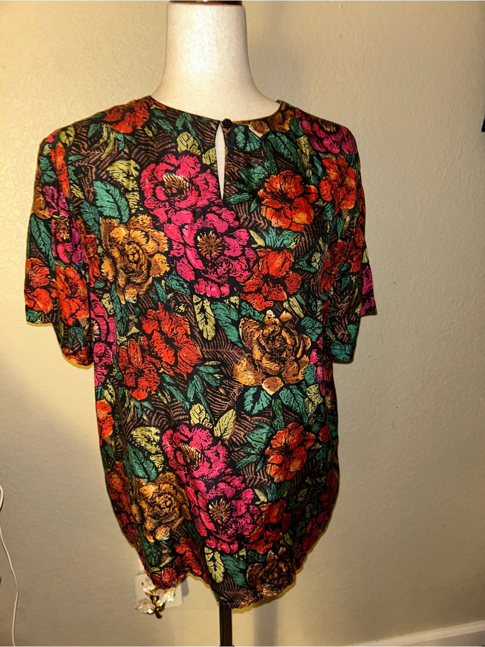 100% Silk Floral Short Sleeve Blouse in Multicolor
